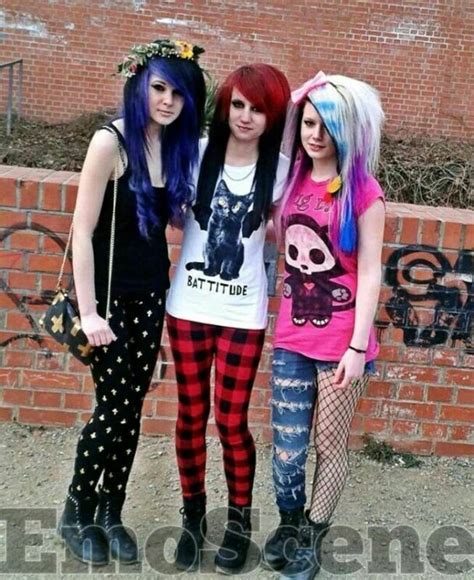 emo outfits 2000s|emo 2000 style aesthetic.